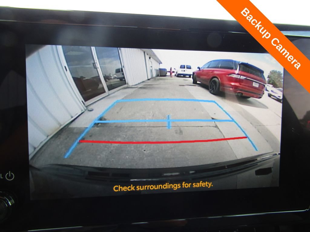 Used 2025 Toyota Corolla LE FWD image 8