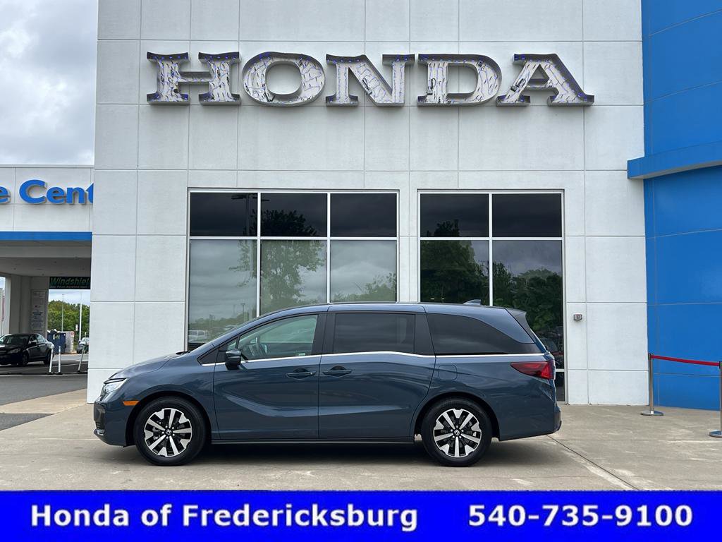 Certified 2026 Honda Odyssey EX-L image 1