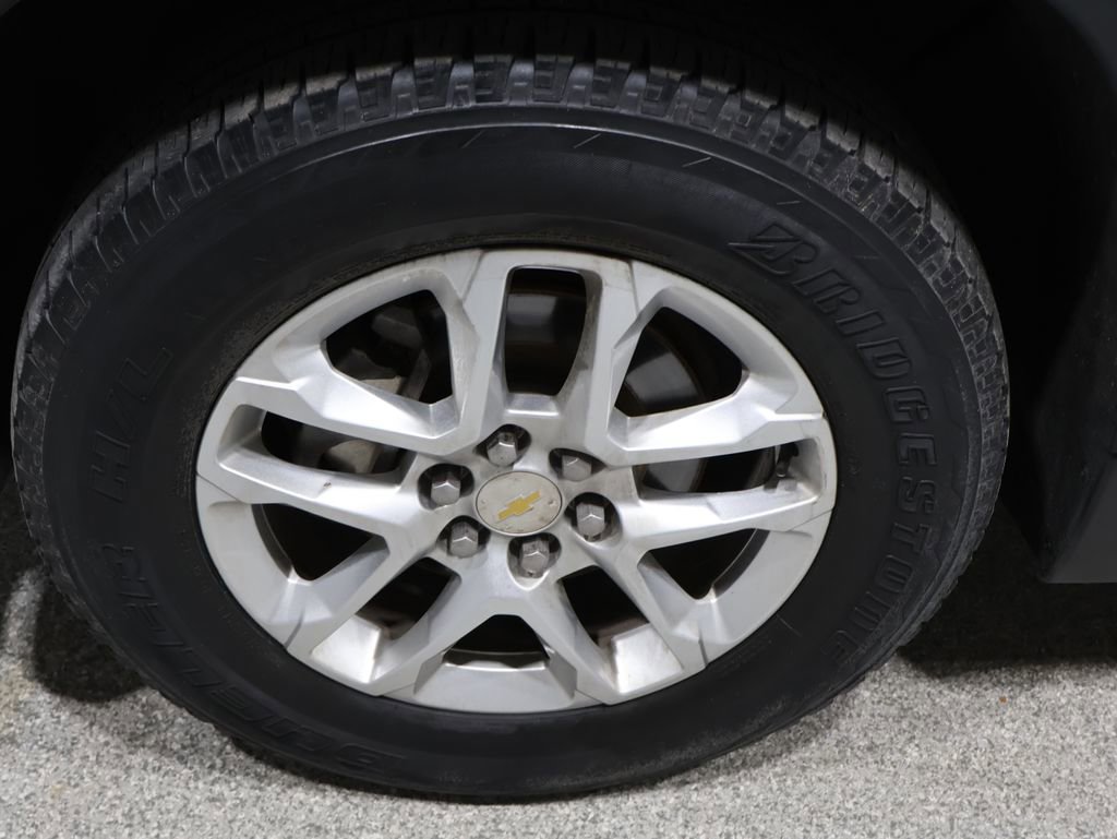 Used 2019 Chevrolet Traverse LT image 8