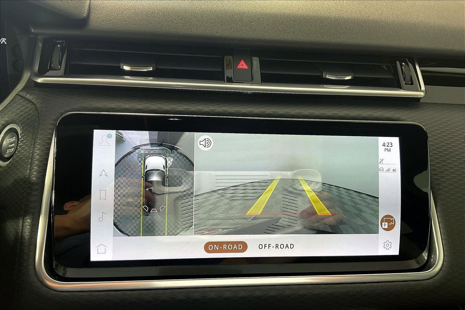 Used 2021 Land Rover Range Rover Velar R-Dynamic S image 14