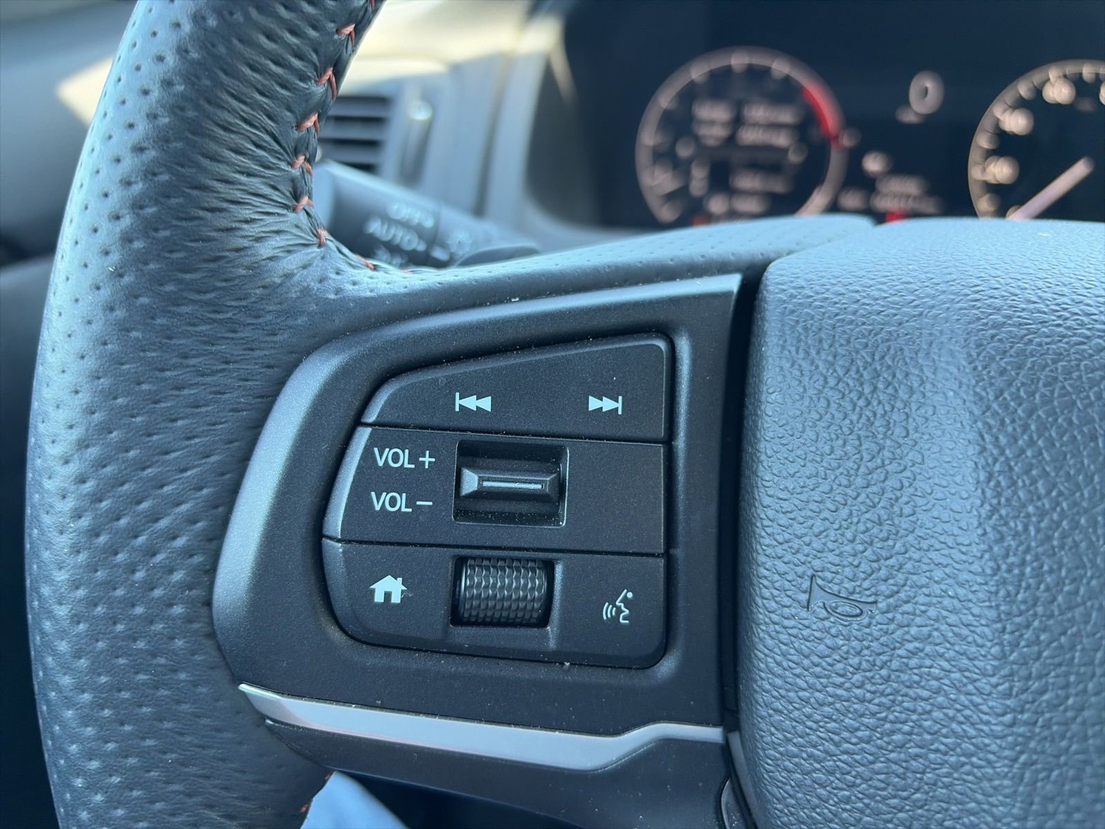 Certified 2025 Honda Ridgeline TrailSport image 16