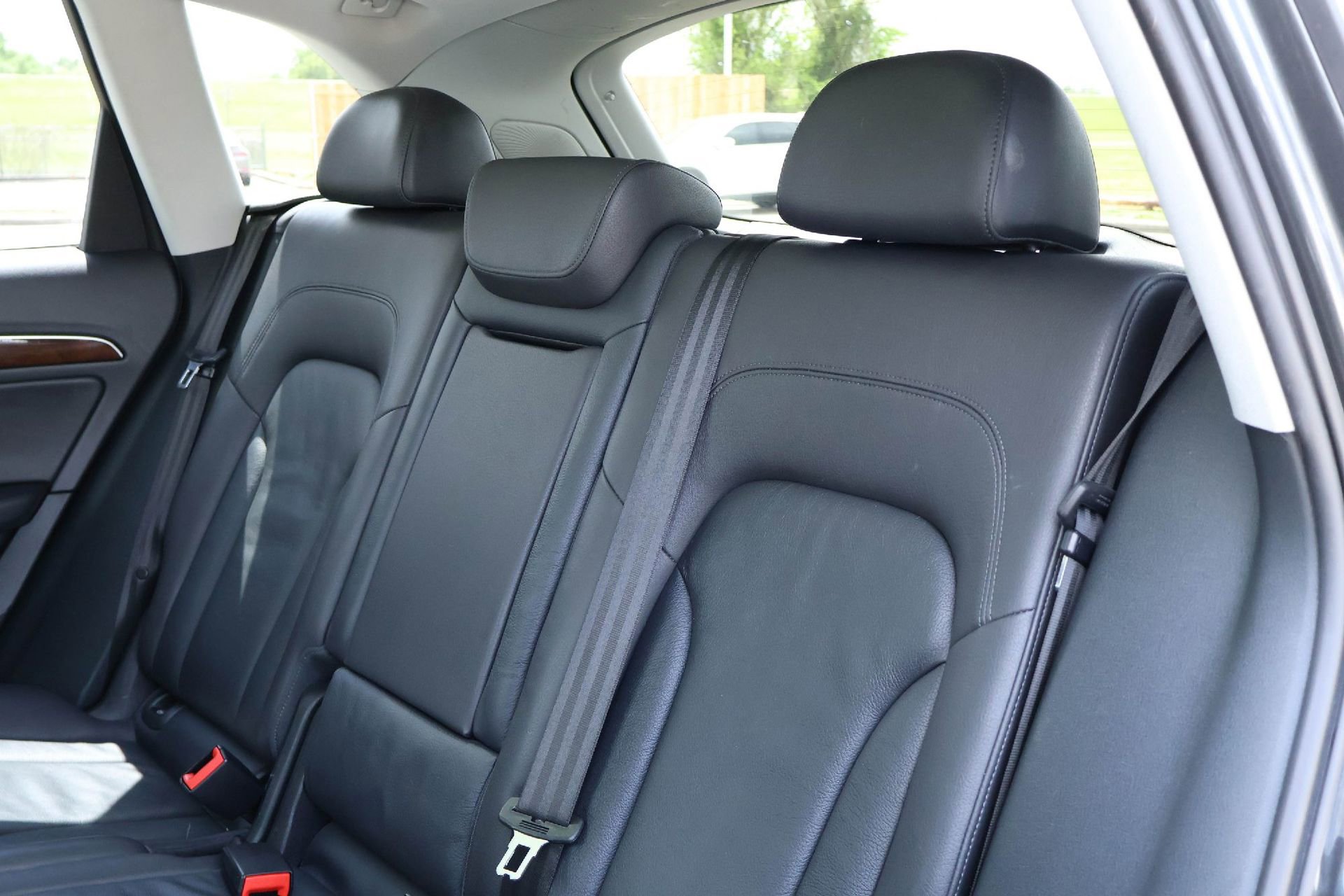 Used 2017 Audi Q5 2.0T Premium Plus w/ Technology Package image 13