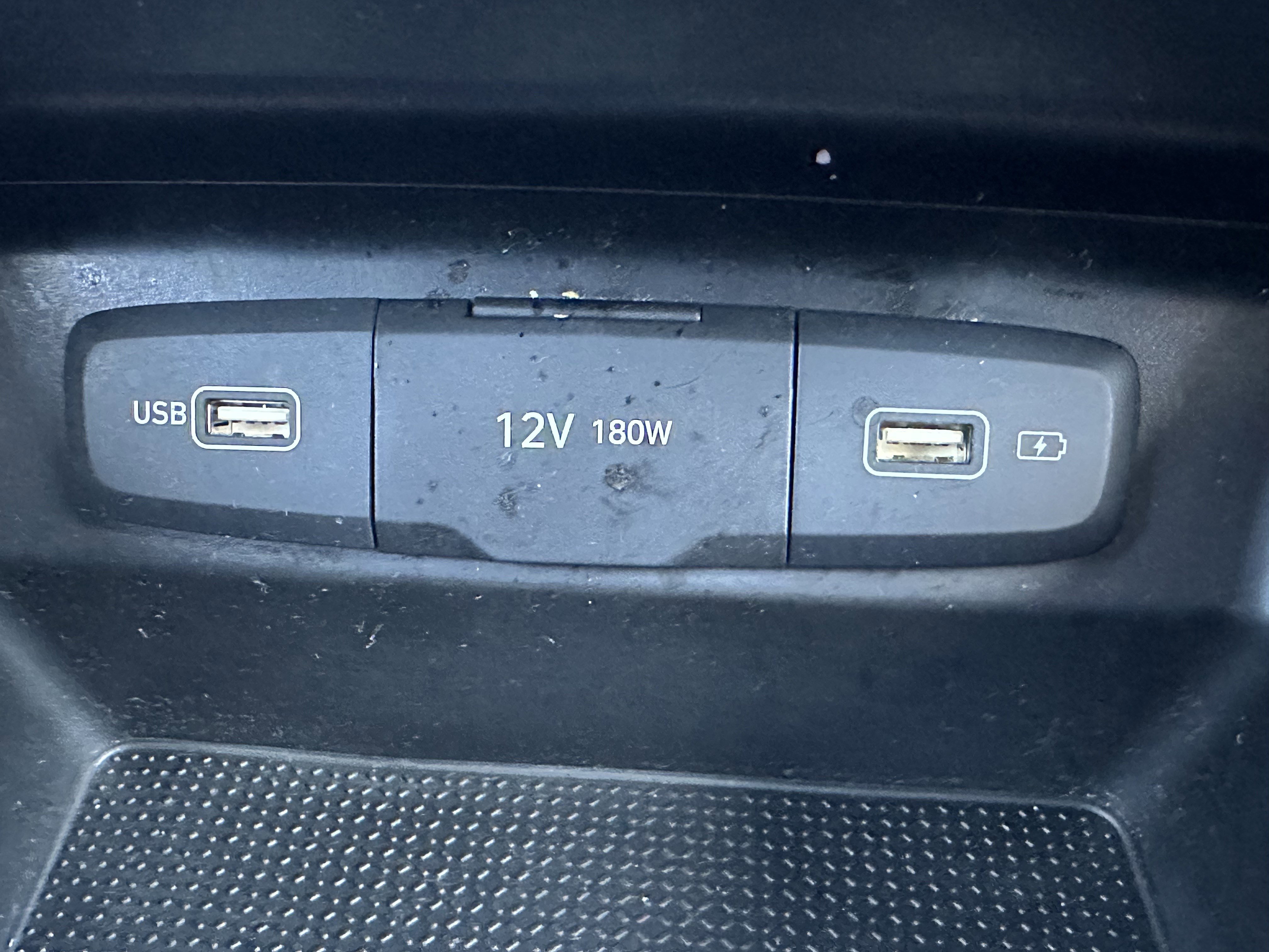 Used 2024 Hyundai Santa Cruz SEL FWD image 30