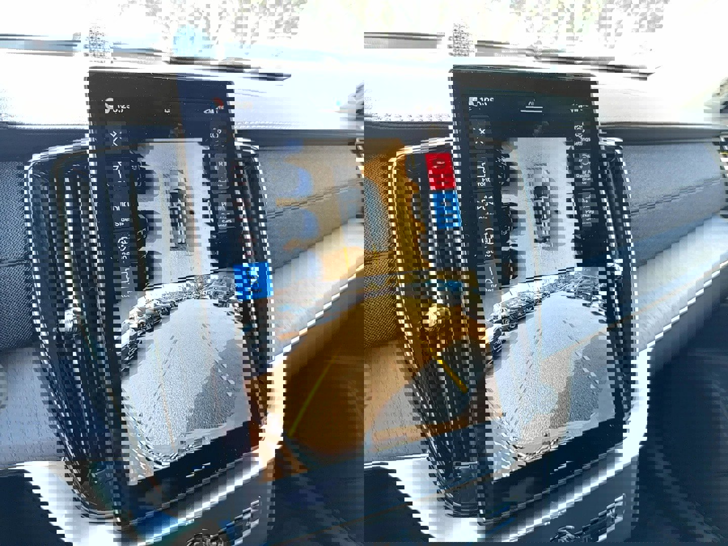 New 2026 Volvo XC90 T8 Ultra w/ Lounge Package image 23