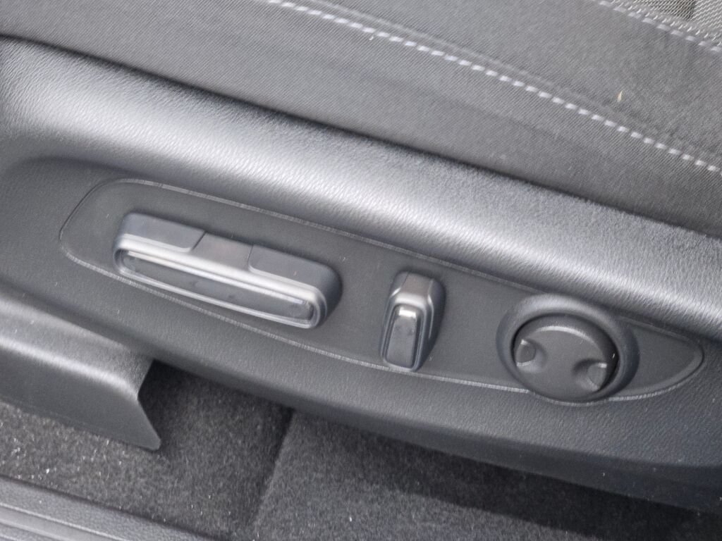 Used 2025 Honda CR-V EX image 23