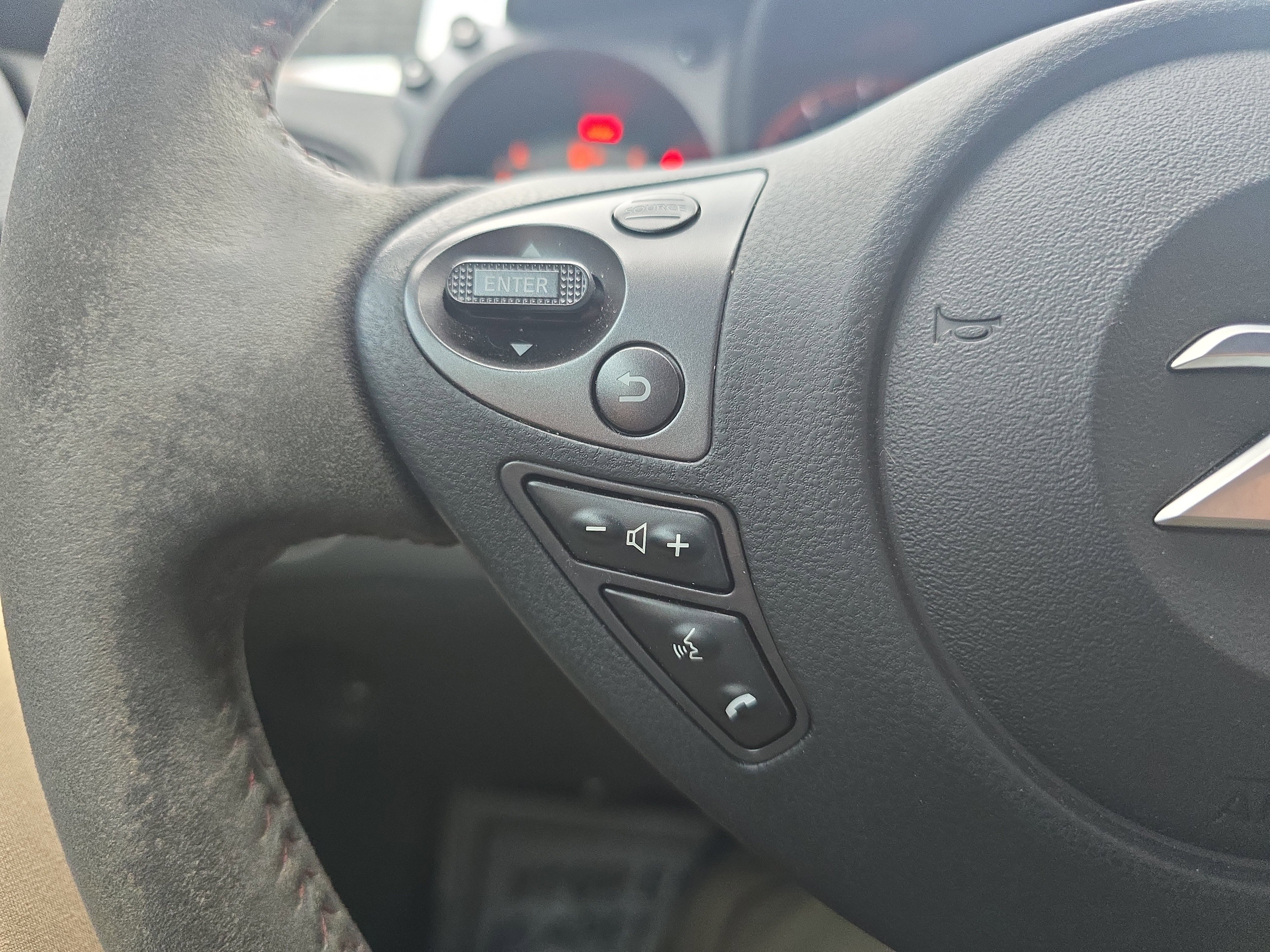 Used 2020 Nissan 370Z NISMO image 19