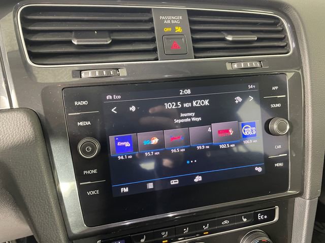 Used 2019 Volkswagen e-Golf SE w/ Driver Assistance Package image 7