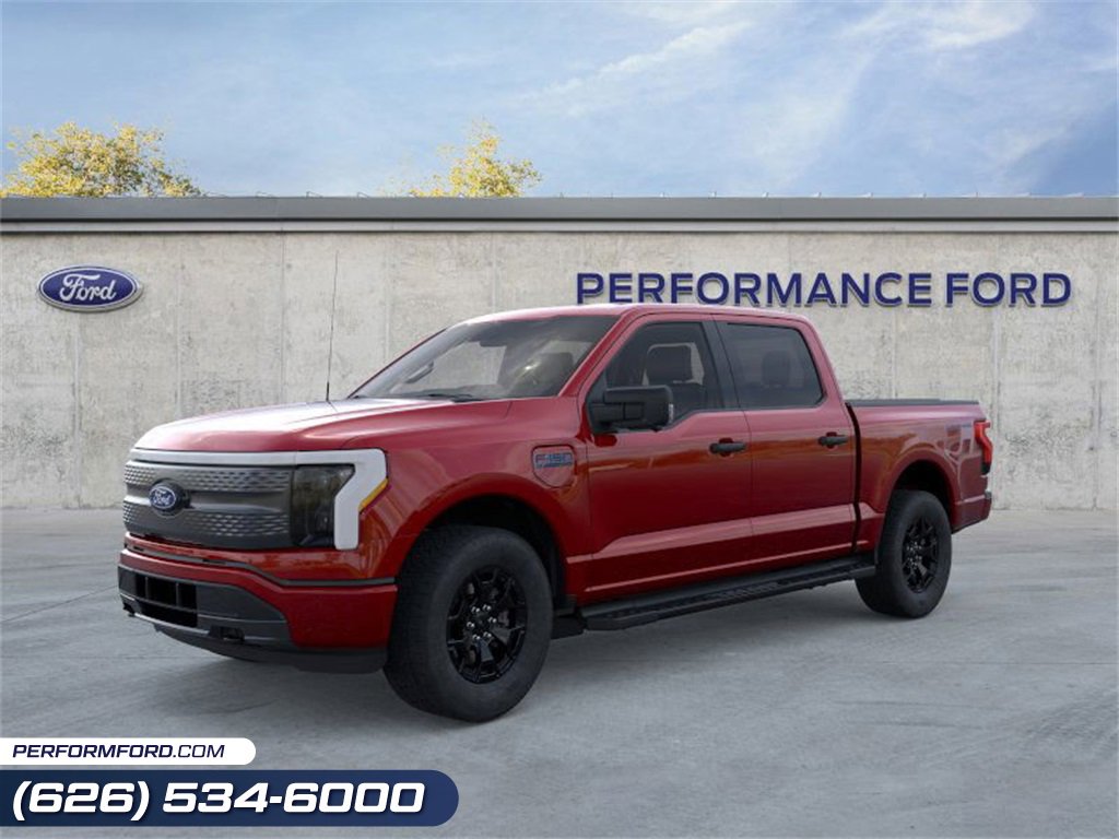 New 2025 Ford F150 Lightning XLT w/ Max Trailer Tow Package