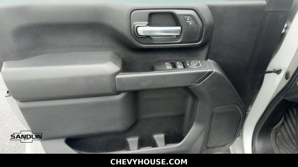 Used 2023 Chevrolet Silverado 2500 Custom w/ Custom Value Package AWD/4WD image 12