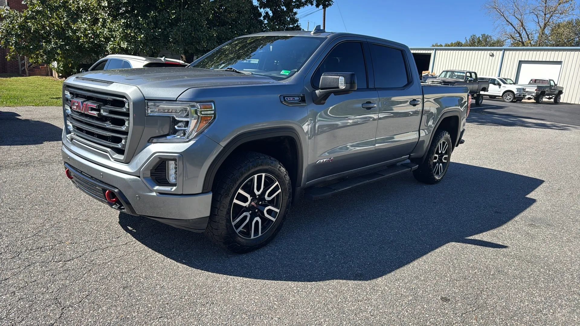 Used 2020 GMC Sierra 1500 AT4 w/ AT4 Premium Package image 1
