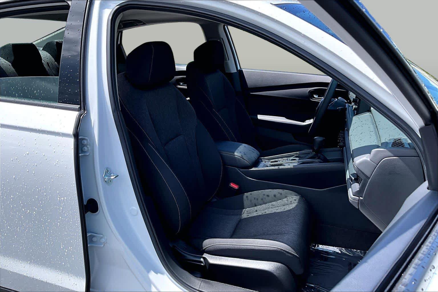 Used 2024 Honda Accord EX image 9