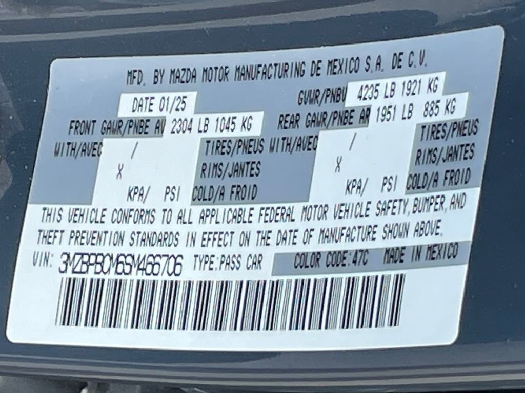 Used 2025 MAZDA MAZDA3 s image 34