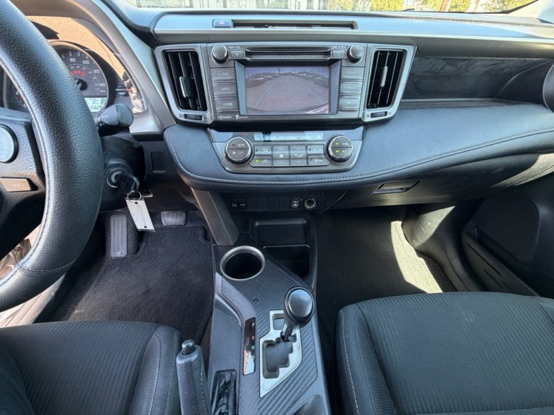 Used 2014 Toyota RAV4 XLE FWD image 16