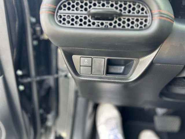 Used 2025 Honda HR-V Sport image 14