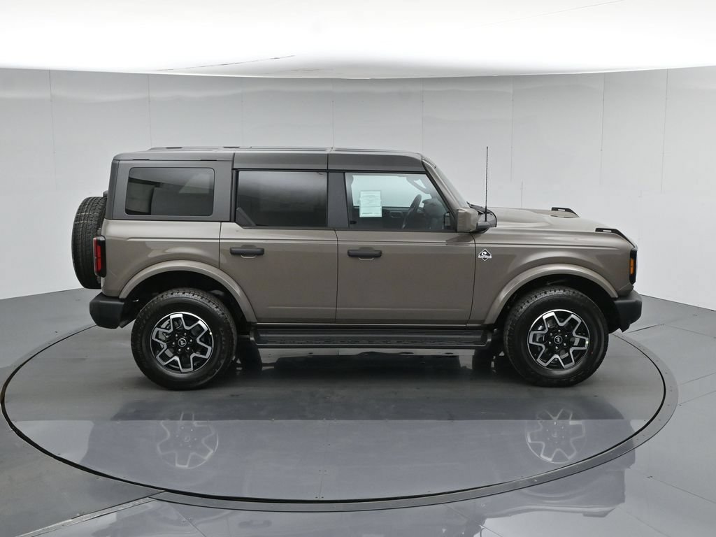 New 2026 Ford Bronco Outer Banks AWD/4WD image 39