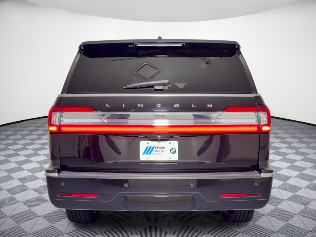 Used 2021 Lincoln Navigator L Reserve w/ Luxury Package AWD/4WD image 11