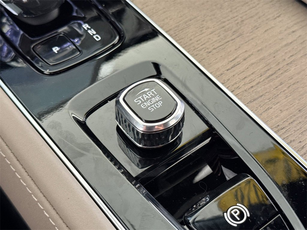 New 2026 Volvo XC90 B6 Ultra image 23