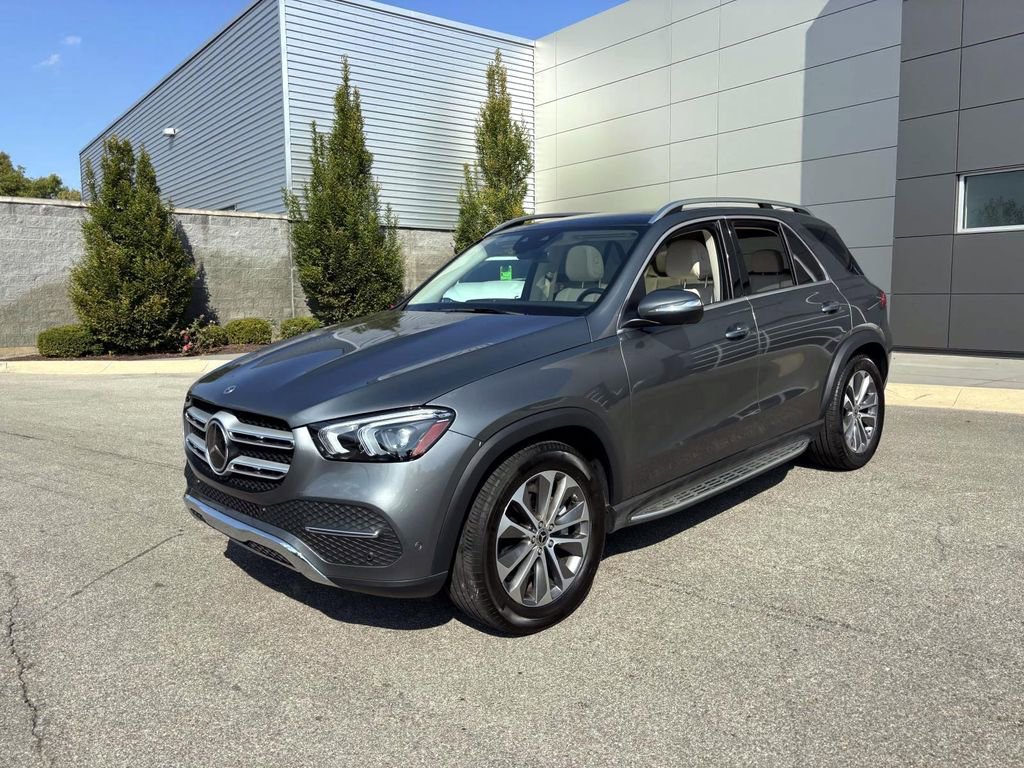Used 2023 Mercedes-Benz GLE 350 4MATIC image 3
