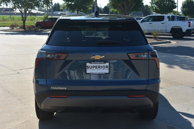 New 2027 Chevrolet Equinox LT FWD image 6