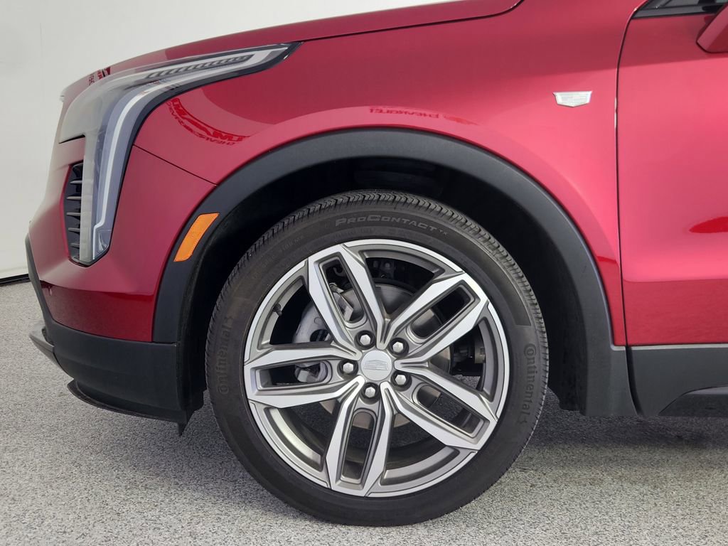 Used 2023 Cadillac XT4 Sport w/ Cold Weather Package FWD image 8