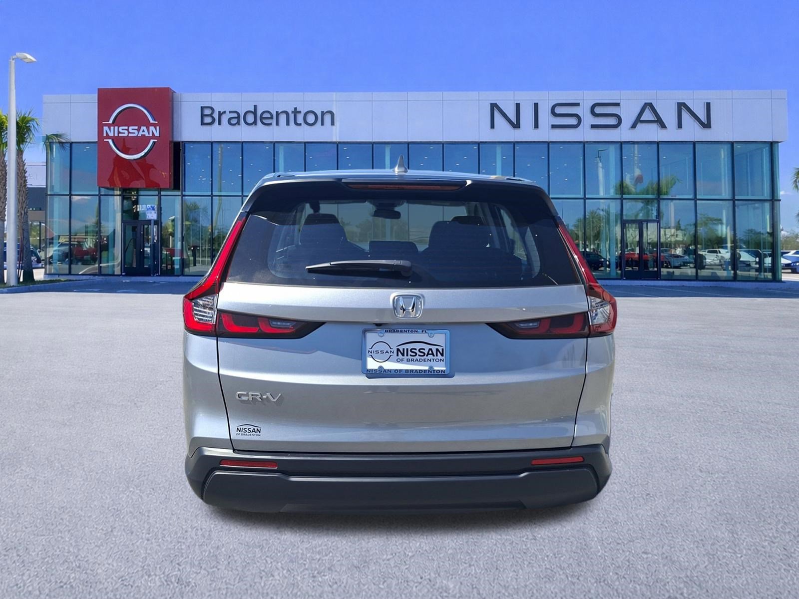 Used 2024 Honda CR-V LX image 6
