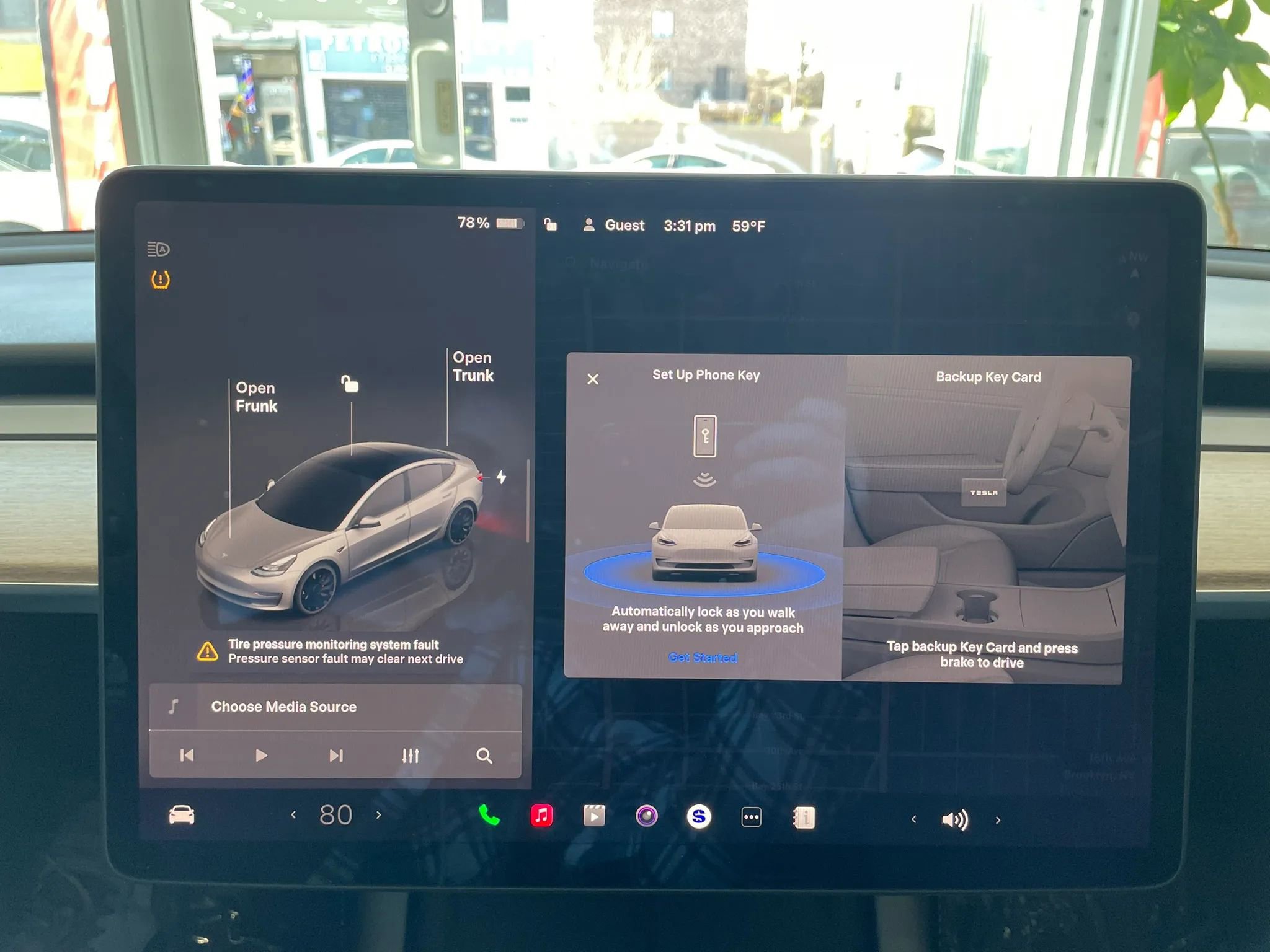 Used 2022 Tesla Model 3 Performance image 7