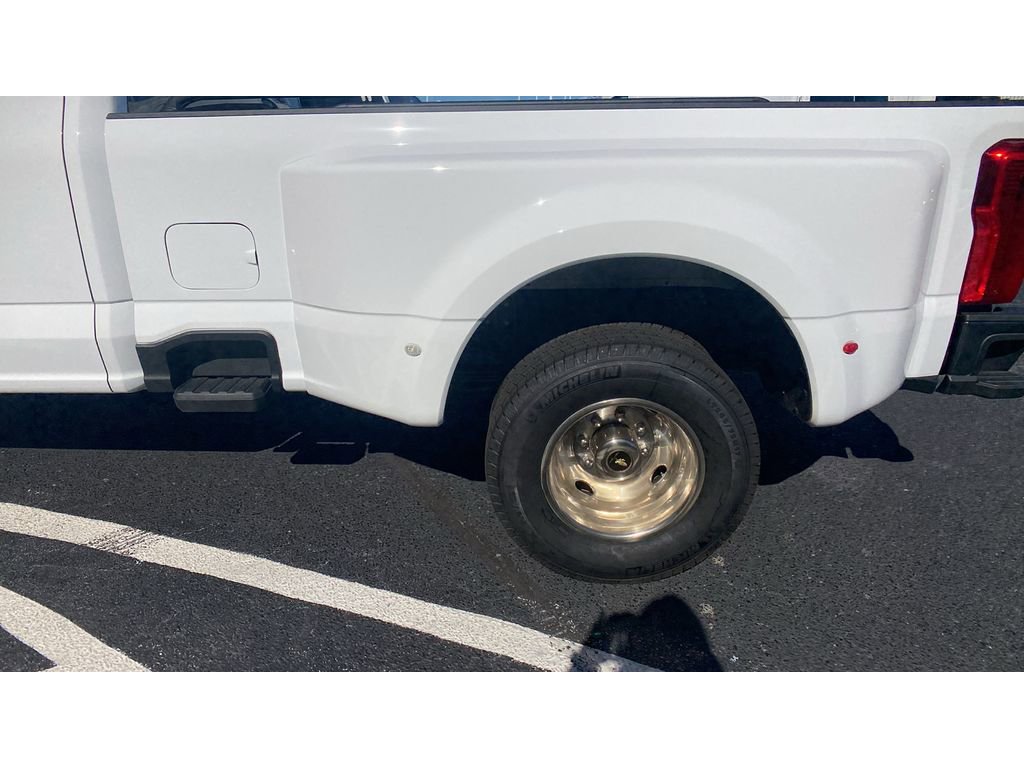 Used 2023 Ford F350 XL image 19