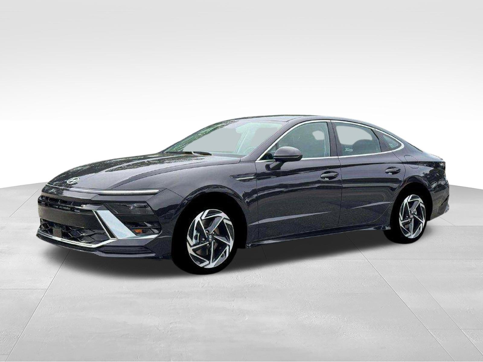 New 2026 Hyundai Sonata SEL FWD image 2