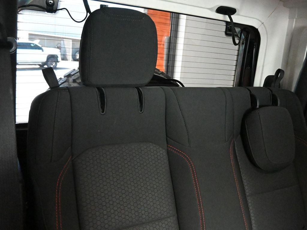 Used 2021 Jeep Wrangler Rubicon image 13