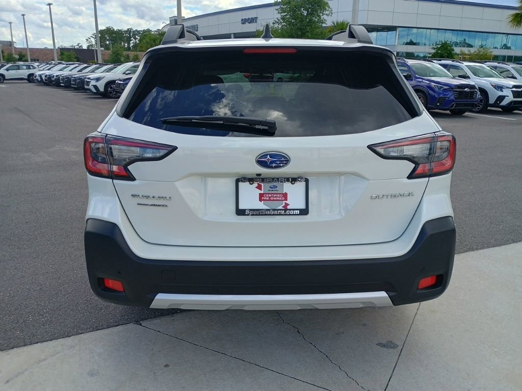Certified 2025 Subaru Outback Limited AWD/4WD image 6