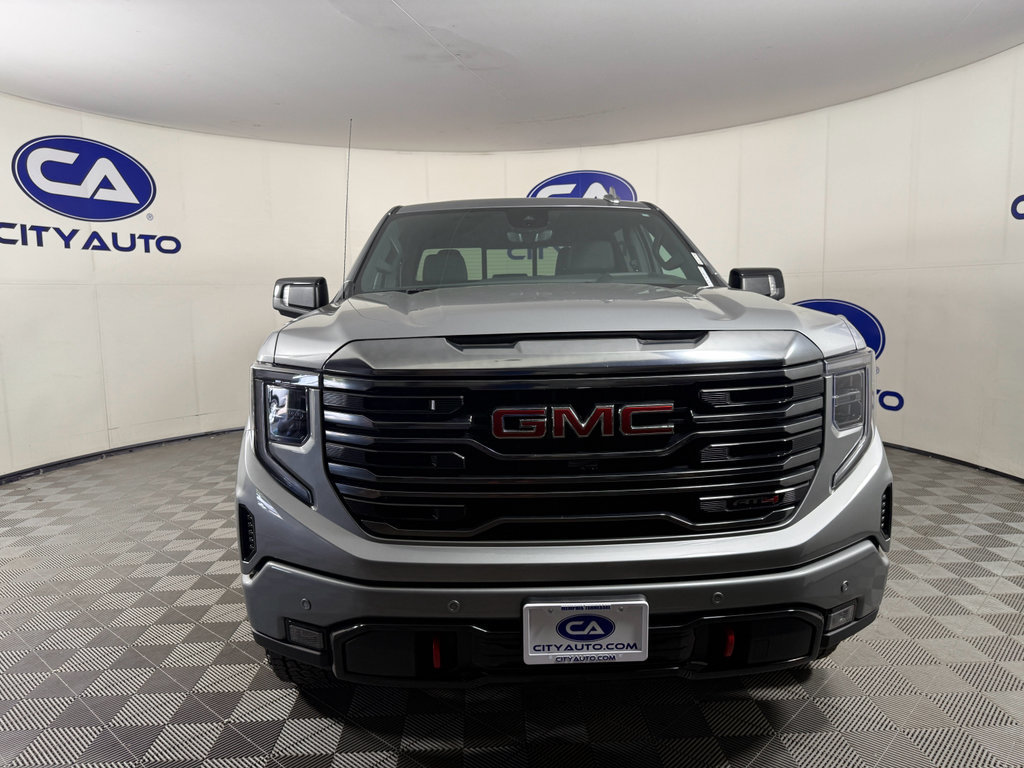 Used 2024 GMC Sierra 1500 AT4 w/ Technology Package image 3