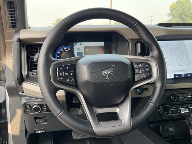 Used 2024 Ford Bronco Wildtrak image 15