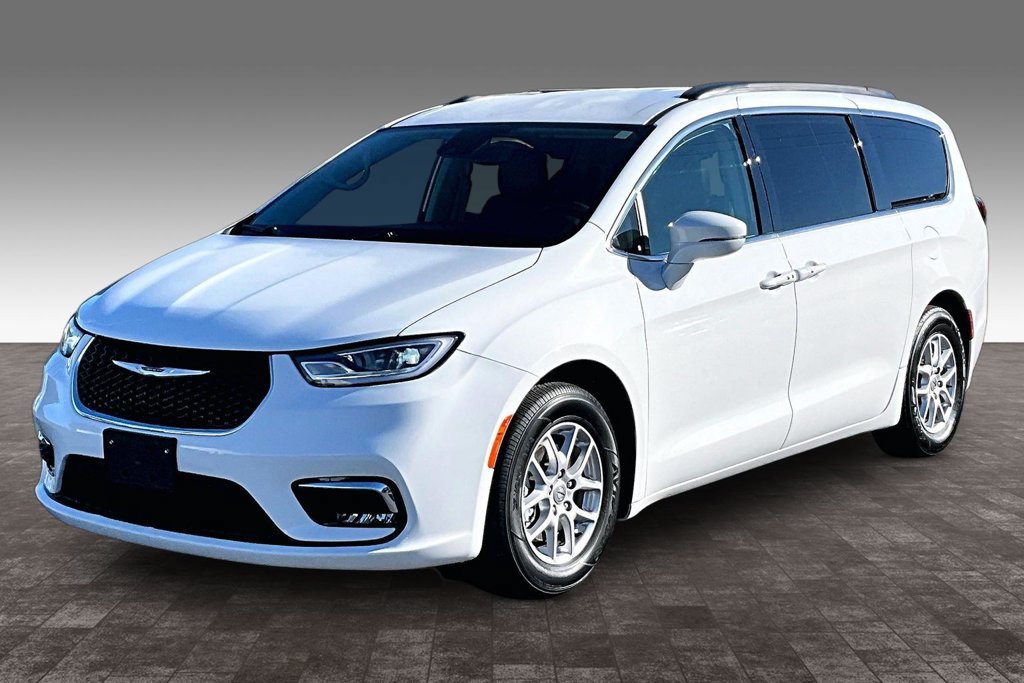 Used 2022 Chrysler Pacifica Touring-L FWD image 25