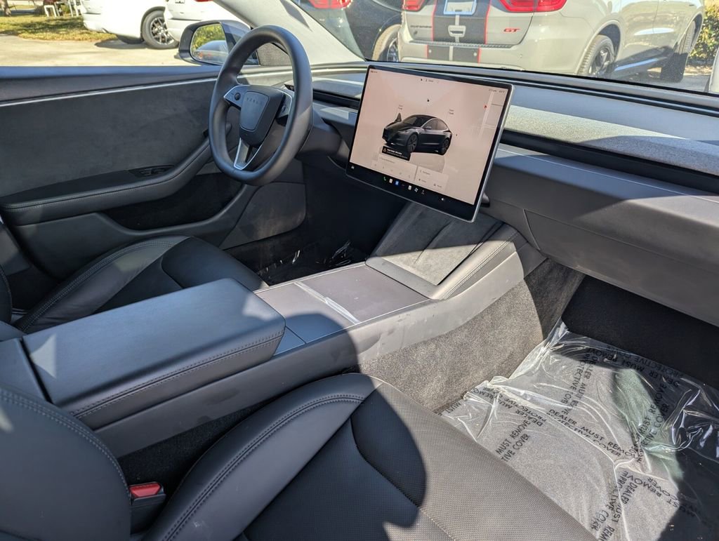 Used 2024 Tesla Model 3 Long Range AWD/4WD image 9
