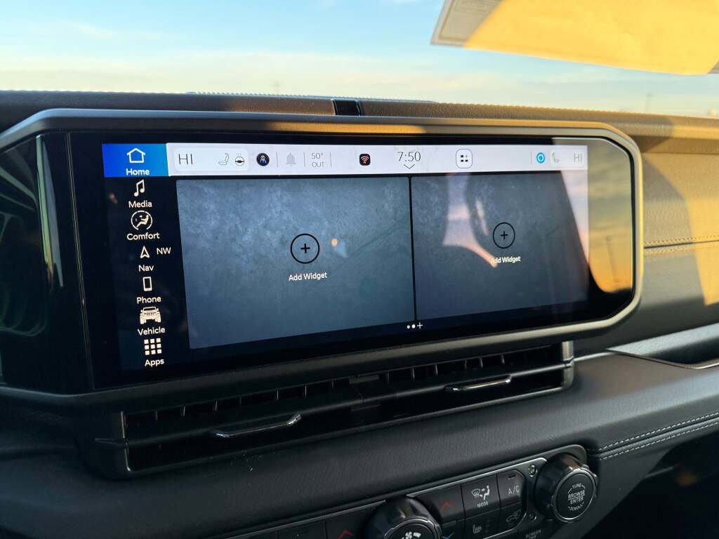 New 2026 Jeep Wrangler Sahara image 30