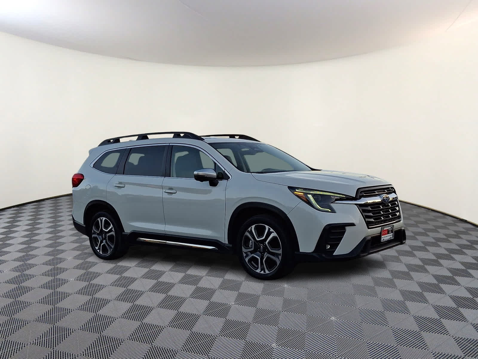 Used 2023 Subaru Ascent Limited w/ Technology Package AWD/4WD image 4