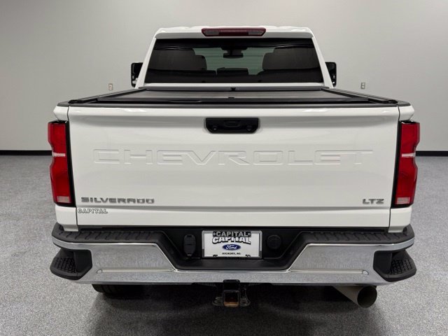 Used 2024 Chevrolet Silverado 2500 LTZ AWD/4WD image 11