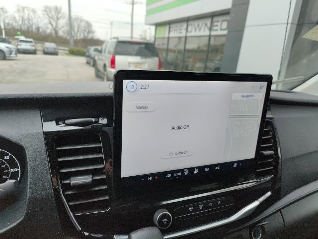 Used 2023 Ford Transit 350 XLT image 34