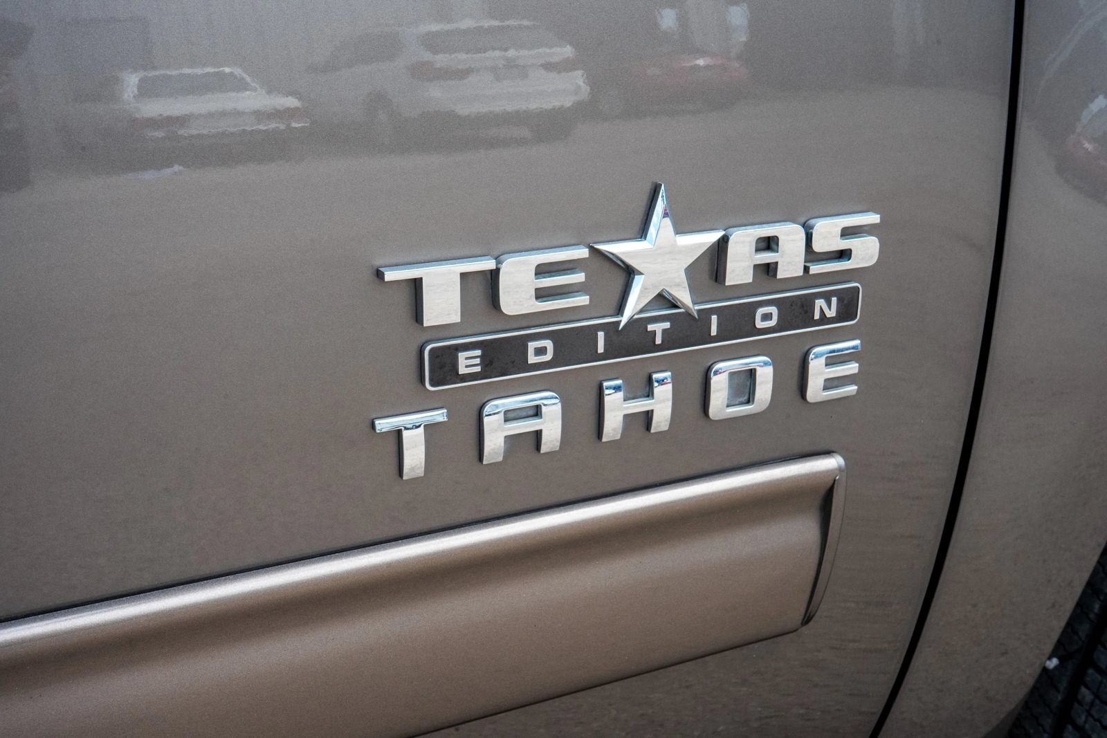 Used 2013 Chevrolet Tahoe LT w/ Texas Edition RWD image 7