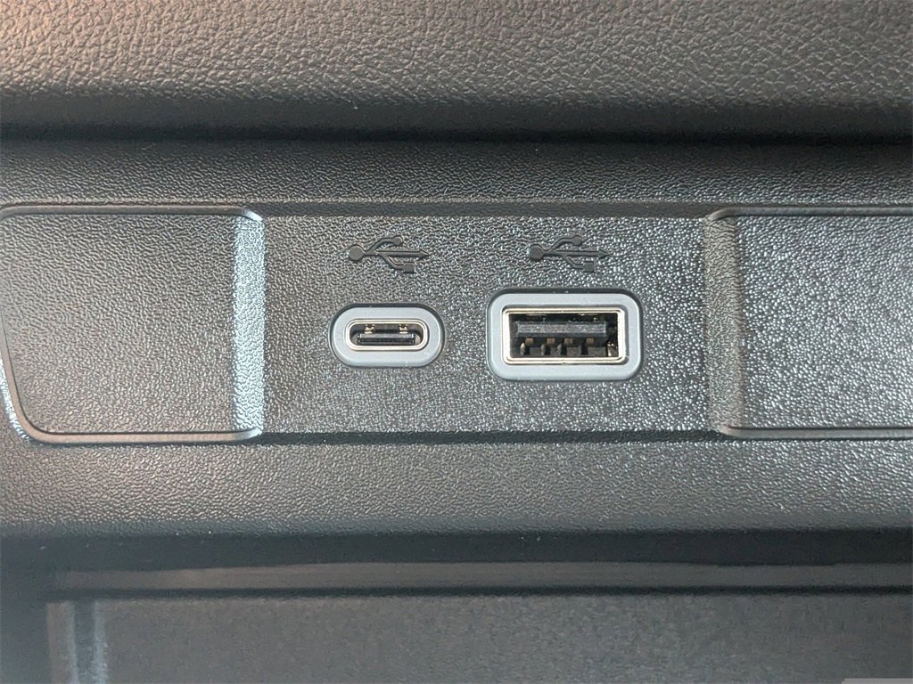 New 2025 Chevrolet Colorado LT w/ Advanced Trailering Package image 24