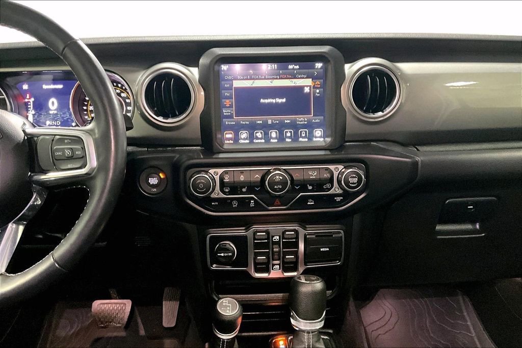 Used 2022 Jeep Wrangler Unlimited Sahara w/ Cold Weather Group image 8