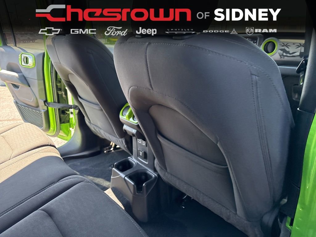Used 2019 Jeep Wrangler Unlimited Sahara w/ Uconnect 4C Nav & Sound Group image 29