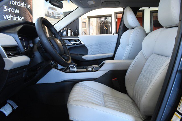 New 2026 Mitsubishi Outlander SEL AWD/4WD image 33