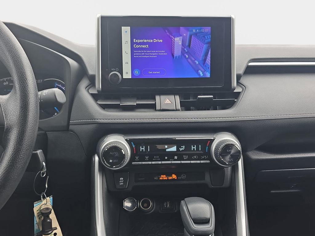 Used 2025 Toyota RAV4 LE image 23