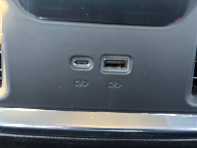 Used 2025 GMC Sierra 1500 Elevation AWD/4WD image 40