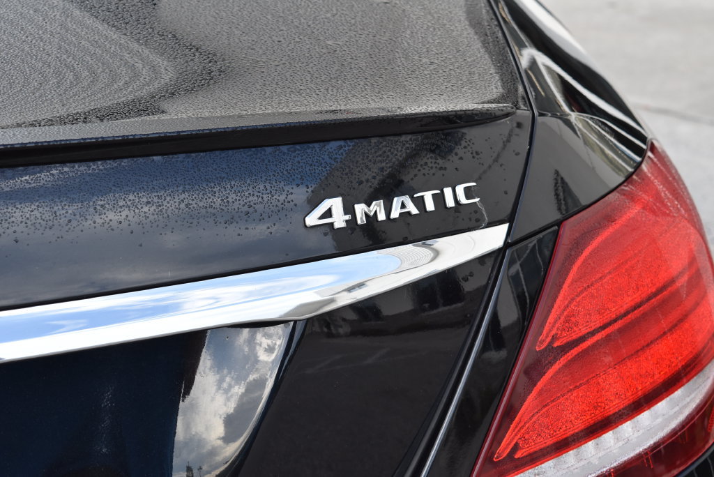 Used 2019 Mercedes-Benz E 300 4MATIC w/ Driver Assistance Package image 7