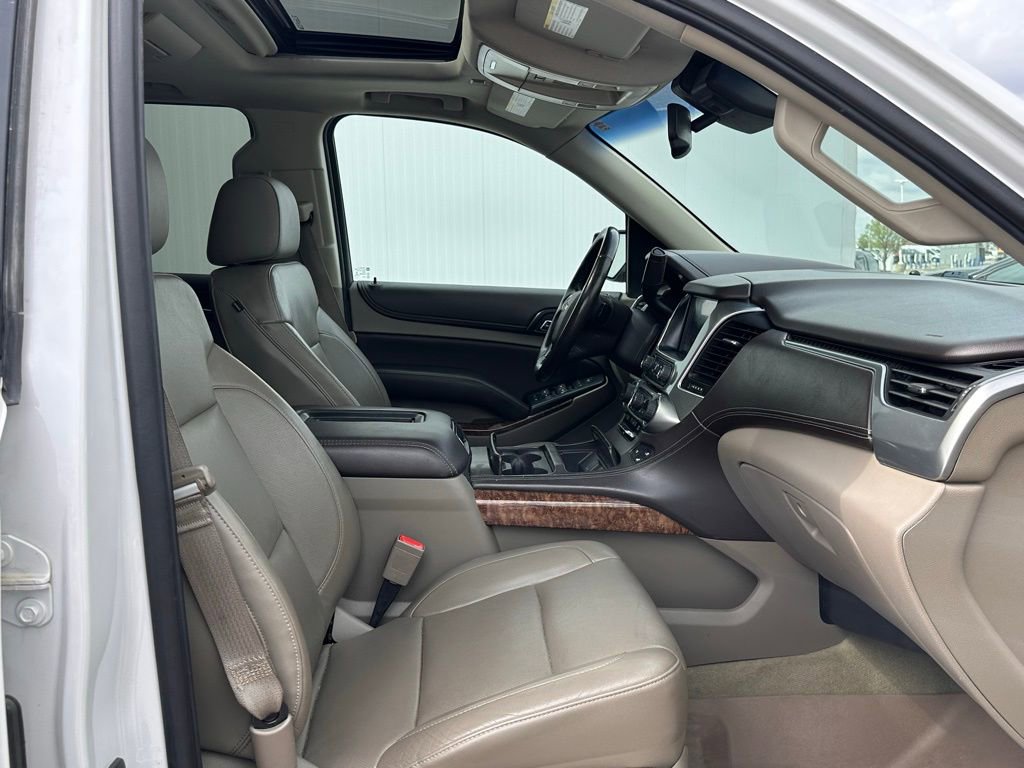 Used 2016 Chevrolet Suburban LTZ AWD/4WD image 24