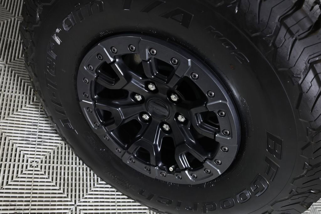 Used 2025 Ford Bronco Raptor w/ Interior Carbon Fiber Pack AWD/4WD image 45