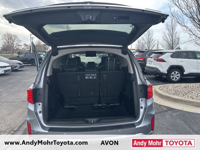 Used 2025 Honda Odyssey Touring image 13