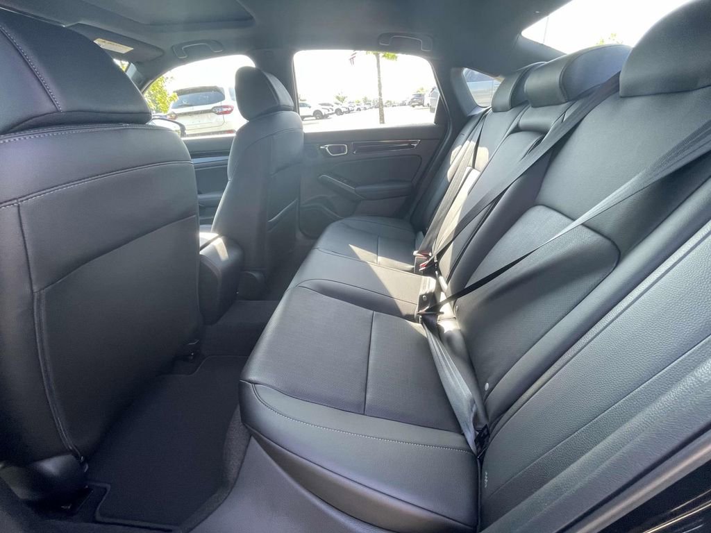 Used 2025 Honda Civic Sport image 15